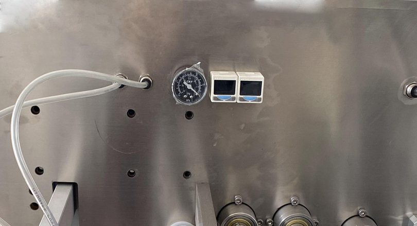 Vakum algılamalı basın&ccedil; g&ouml;stergesi, torba a&ccedil;ılmadan dolum yapılmaz, boş torba reddi, iki kez kullanılabilir, israfı azaltır